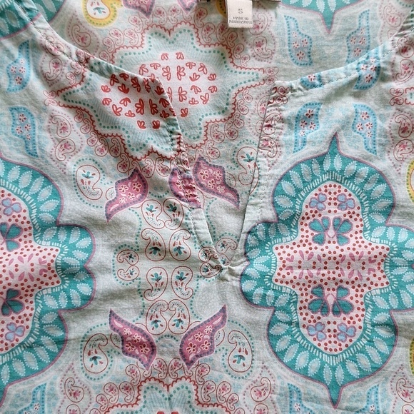 Talbots Moroccan Medallion Split Neck Tunic - Picture 6 of 14